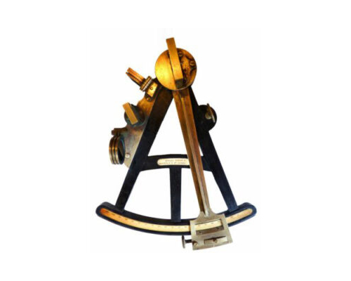 Detail Octant Navigation Instrument Nomer 7