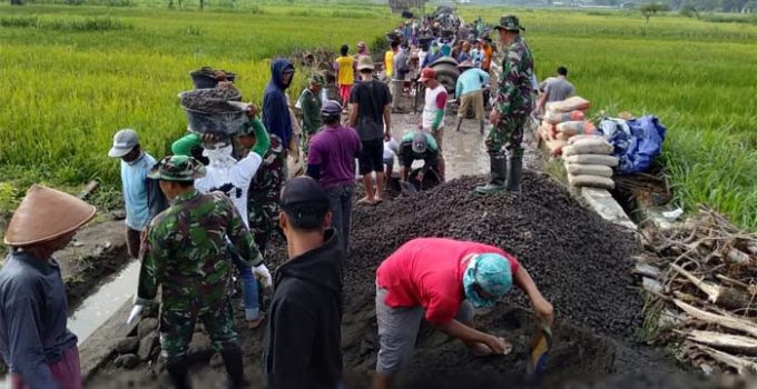 Detail Gambar Gotong Royong Di Masyarakat Beserta Penjelasannya Dari Gambar Tersebut Nomer 10