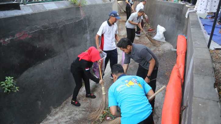 Detail Gambar Gotong Royong Di Masyarakat Beserta Penjelasannya Dari Gambar Tersebut Nomer 34