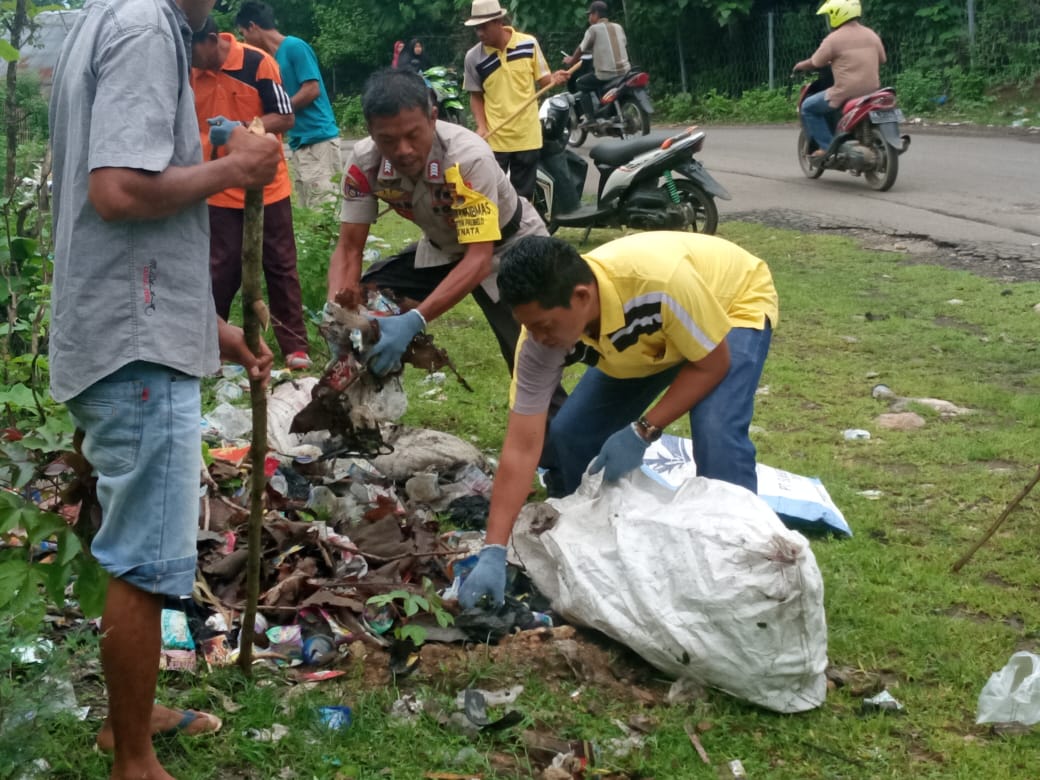 Detail Gambar Gotong Royong Di Masyarakat Beserta Penjelasannya Dari Gambar Tersebut Nomer 35