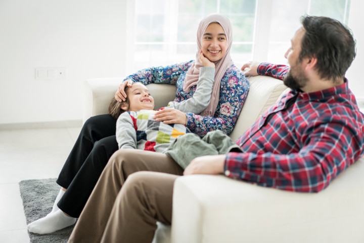 Detail Gambar Hak Anak Mendapatkan Perhatian Dari Orang Tua Nomer 28