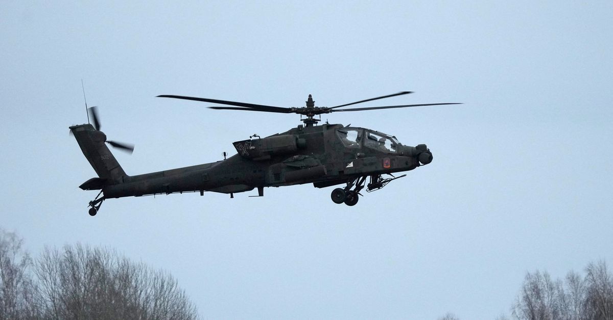 Detail Gambar Helikopter Apache Nomer 29
