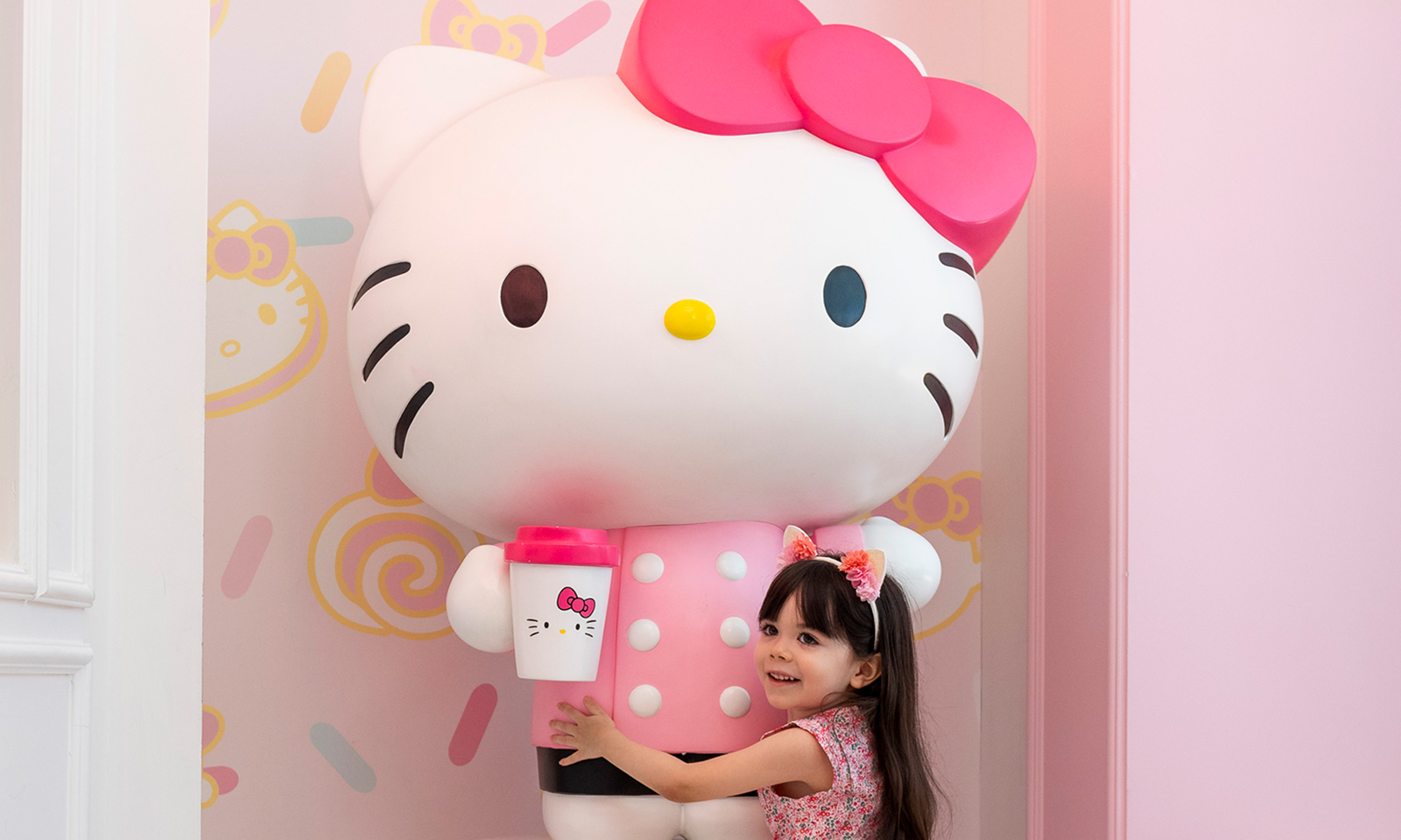 Detail Gambar Hello Kitty Pictures Nomer 29