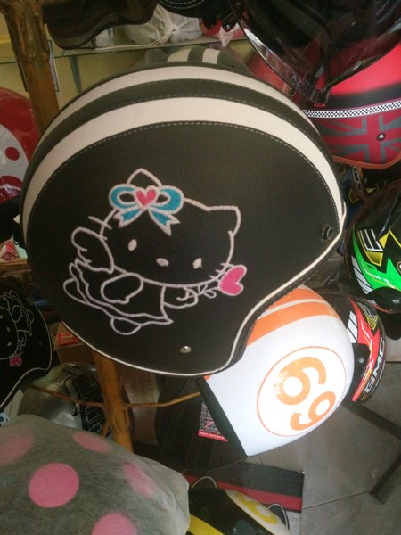 Detail Gambar Hello Kitty Warna Hitam Putih Nomer 19