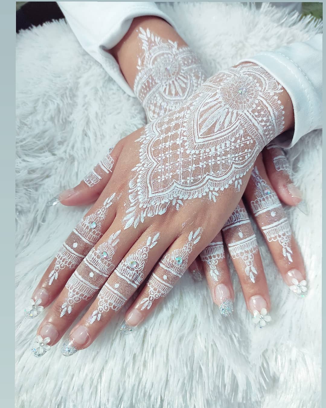 Detail Gambar Henna Untuk Pernikahan Nomer 9