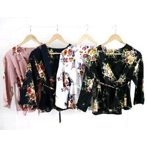 Detail Gambar Jualan Baju Online Nomer 34