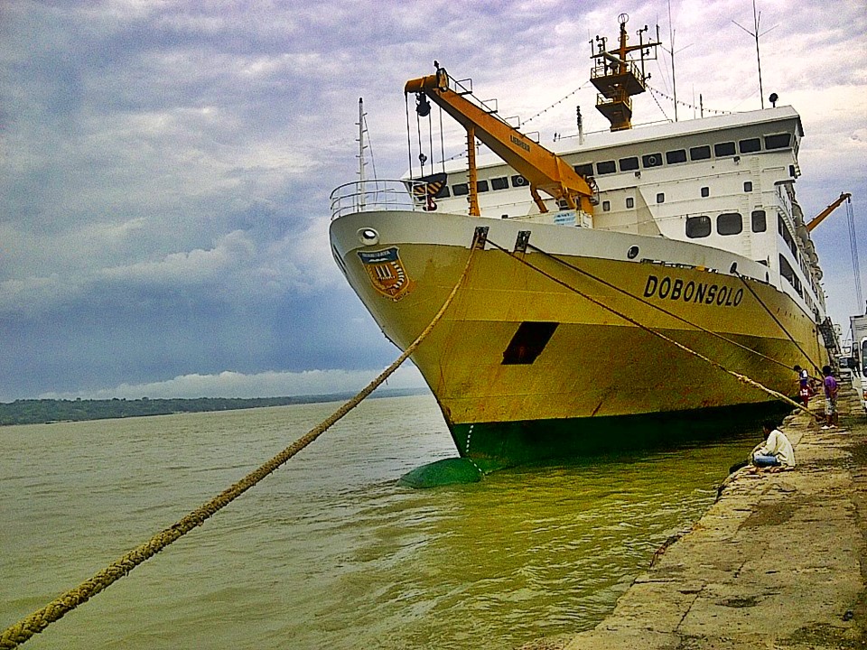 Detail Gambar Kapal Laut Dari Jakarta Ke Semarang Nomer 53