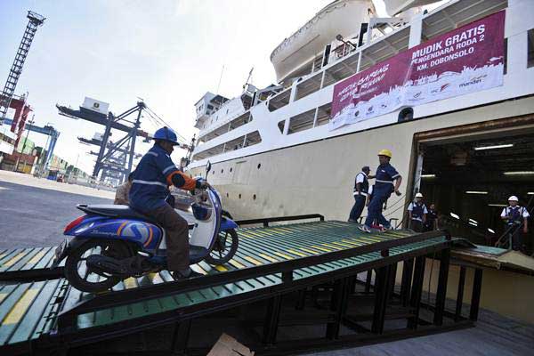 Detail Gambar Kapal Laut Dari Jakarta Ke Semarang Nomer 9