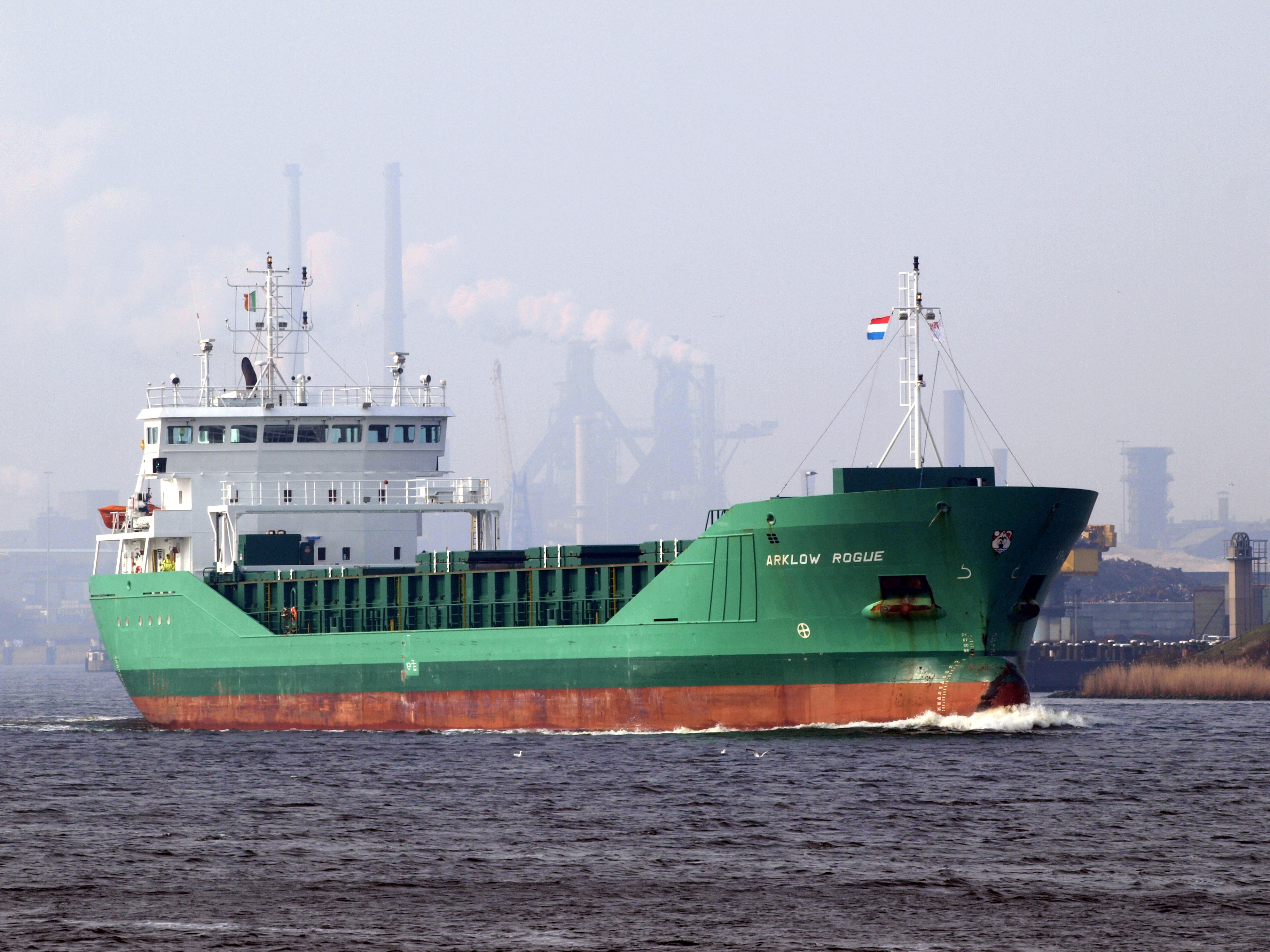 Detail Gambar Kapal Reefer Vessels Nomer 24