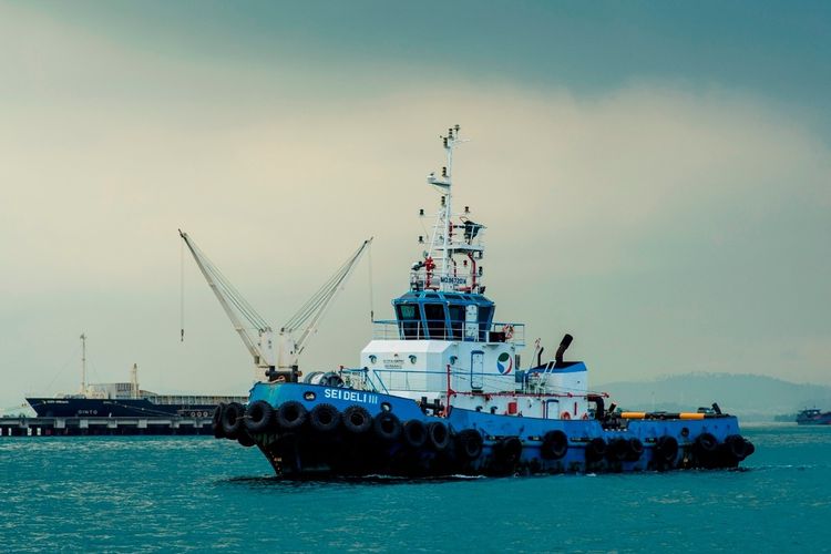 Gambar Kapal Tugboat - KibrisPDR