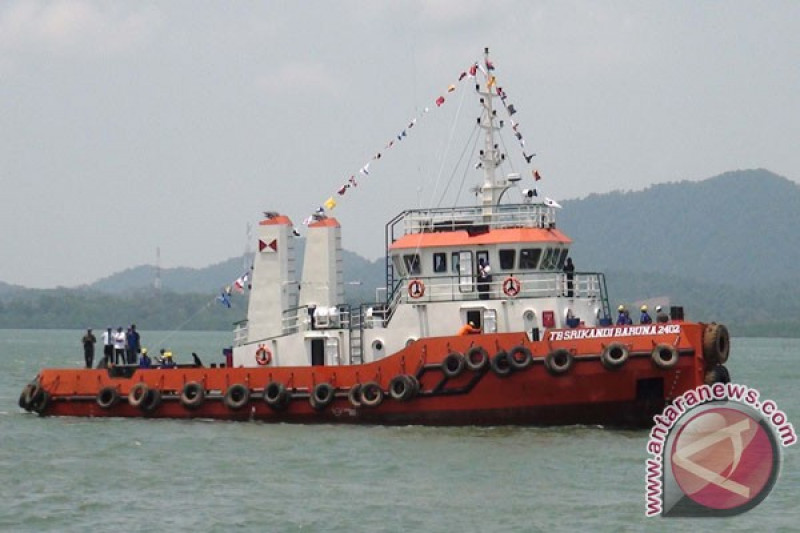 Detail Gambar Kapal Tugboat Nomer 18