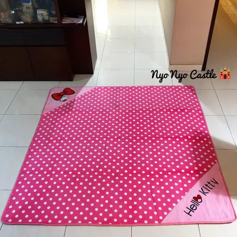Detail Gambar Karpet Hello Kitty Nomer 27