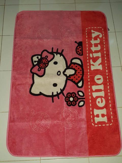 Detail Gambar Karpet Hello Kitty Nomer 29