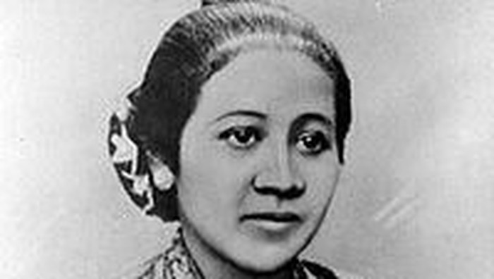 Detail Gambar Kartini Gambar Hari Pahlawan Nomer 3