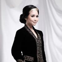 Detail Gambar Kartini Gambar Hut Ri Ke 72 Nomer 3