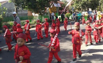 Detail Gambar Kentongan Untuk Anak Tk Nomer 22
