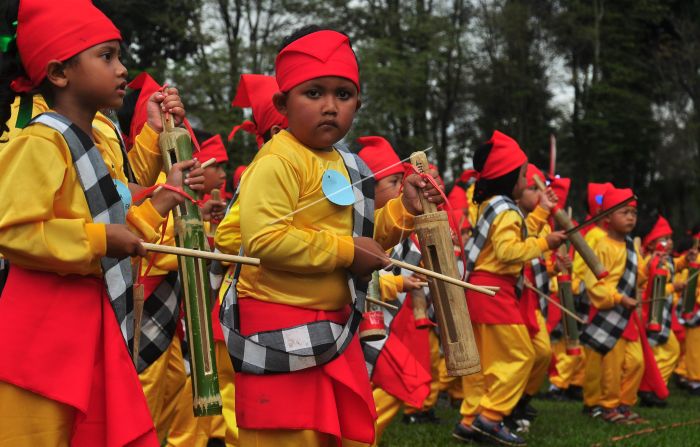 Detail Gambar Kentongan Untuk Anak Tk Nomer 43