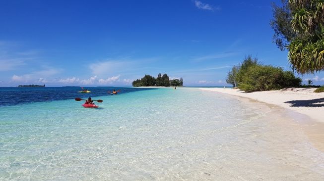 Detail Gambar Kepulauan Maluku Utara Nomer 39