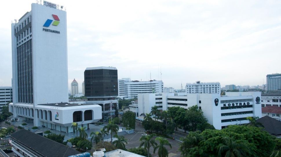 Detail Gambar Langit Gedung Manipulasi Selfie Nomer 20