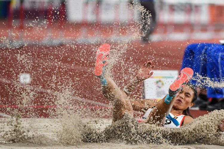 Detail Gambar Lapangan Bak Lompat Jauh Nomer 41