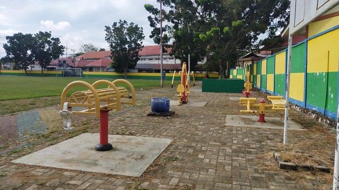 Detail Gambar Lapangan Boa Tangan Nomer 32