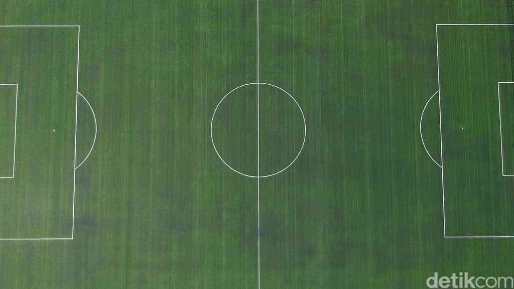 Detail Gambar Lapangan Sepakbola Lengkap Dengan Ukuran Nomer 42