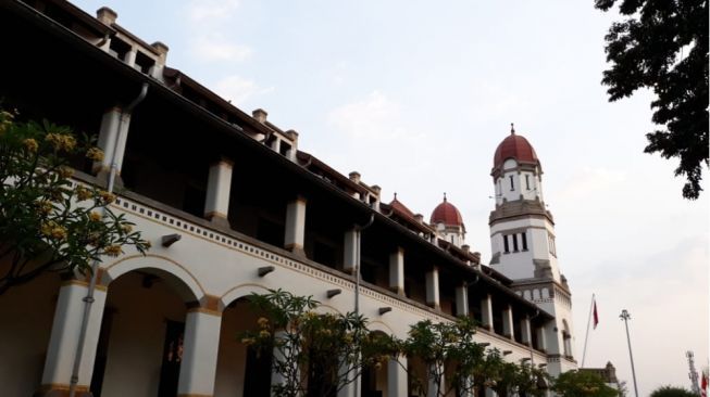 Detail Gambar Lawang Sewu Beserta Tulisan Semarang Nomer 27