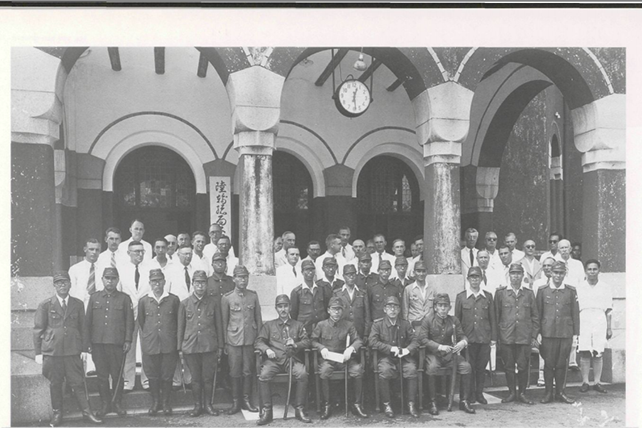 Detail Gambar Lawang Sewu Beserta Tulisan Semarangnya Nomer 47