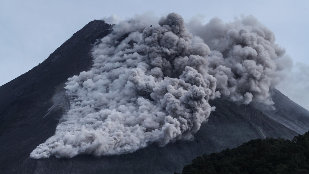 Detail Gambar Letusan Gunung Berapi Beserta Penjelasan Nya Nomer 44