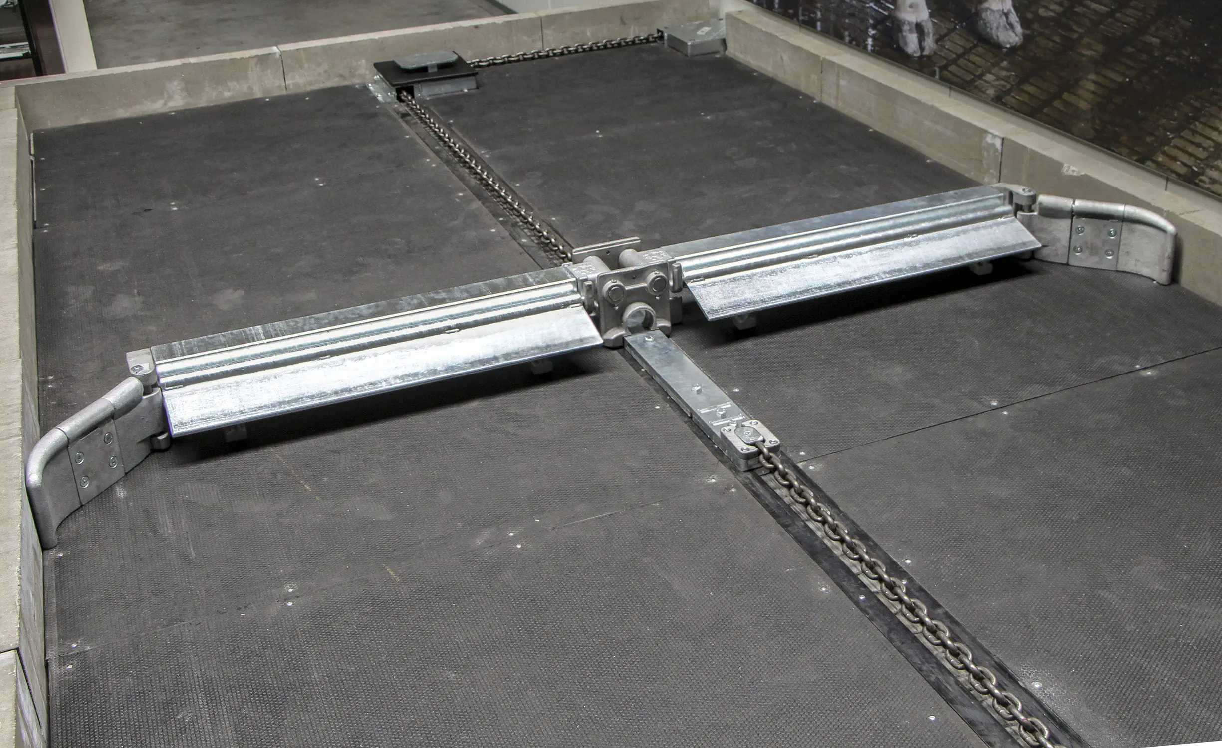 Gambar Manure Scraper - KibrisPDR
