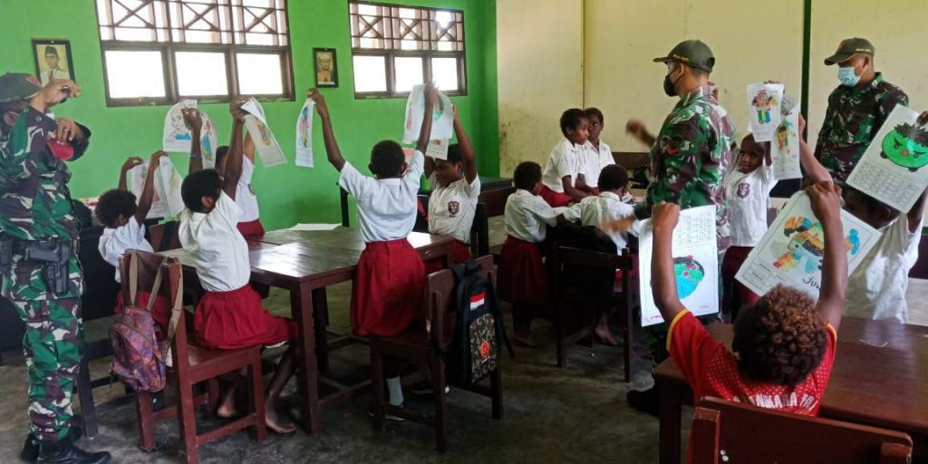 Detail Gambar Mewarnai Perlengkapan Belajar Di Sekolah Nomer 49