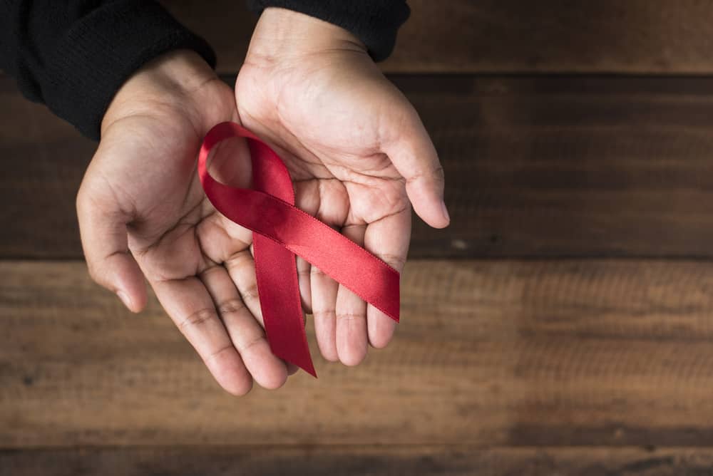 Detail Gambar Orang Kena Hiv Aids Nomer 14