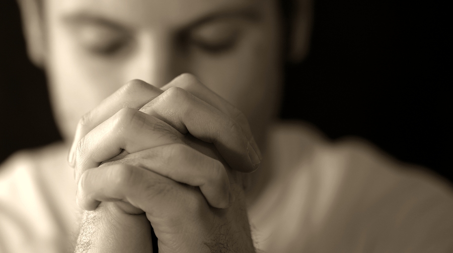 Detail Gambar Orang Kristen Berdoa Nomer 49
