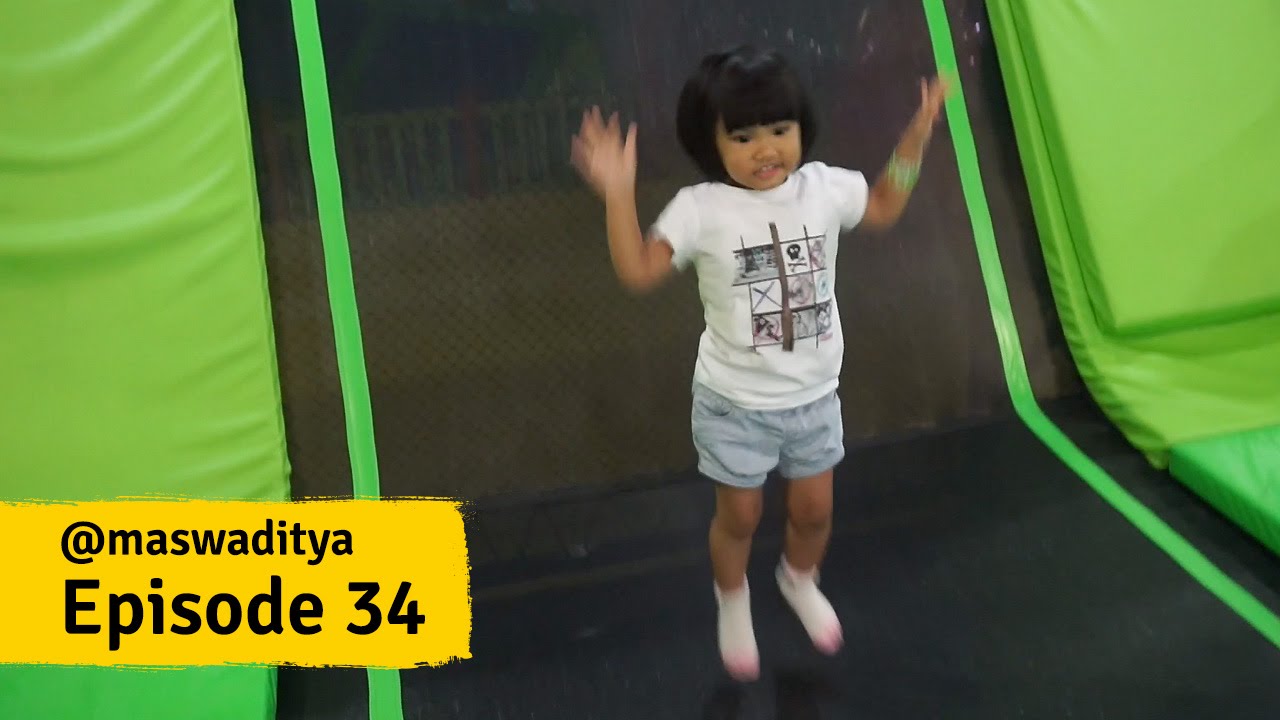 Detail Gambar Orang Lagi Loncat Nomer 38