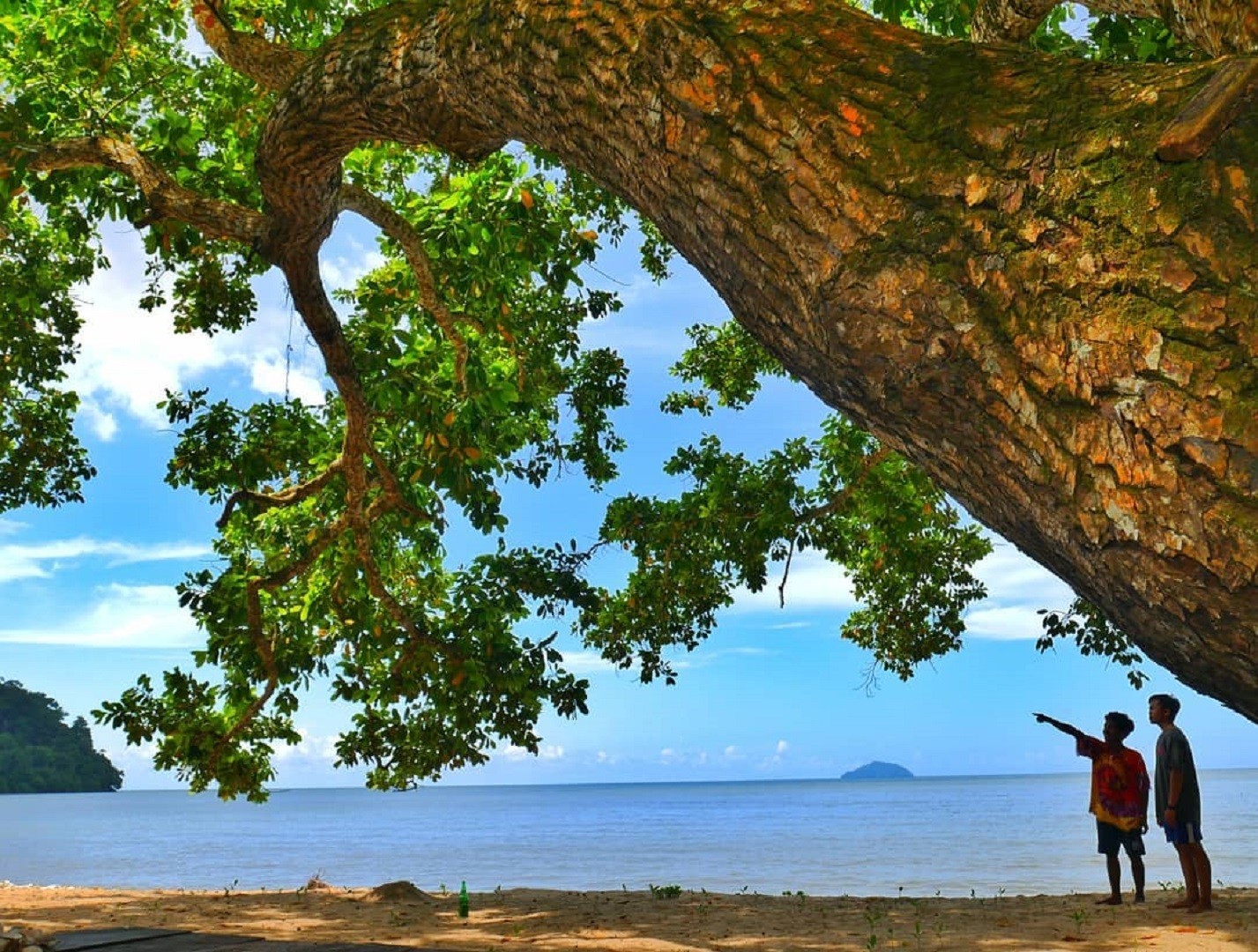 Detail Gambar Pantai Dan Pulau Nomer 36