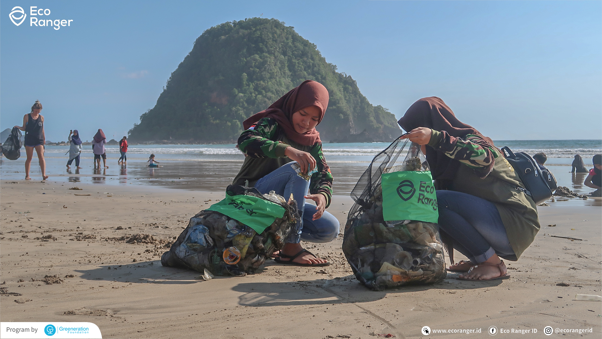 Detail Gambar Pantai Dan Pulau Bersih Nomer 36