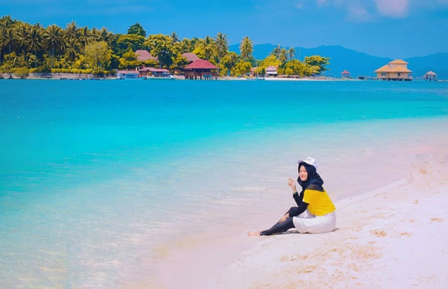 Detail Gambar Pantai Dan Pulau Bersih Nomer 7