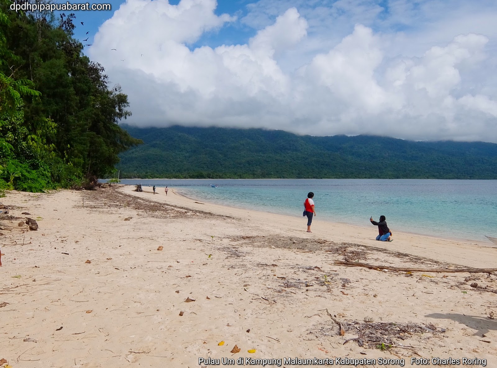 Detail Gambar Pantai Dan Pulau Sorong Nomer 20