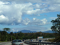 Detail Gambar Pegunungan Titiwangsa Nomer 7