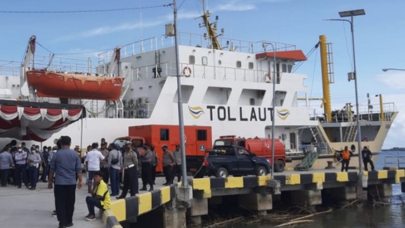 Detail Gambar Pelabuhan Kapal Laut Nomer 45