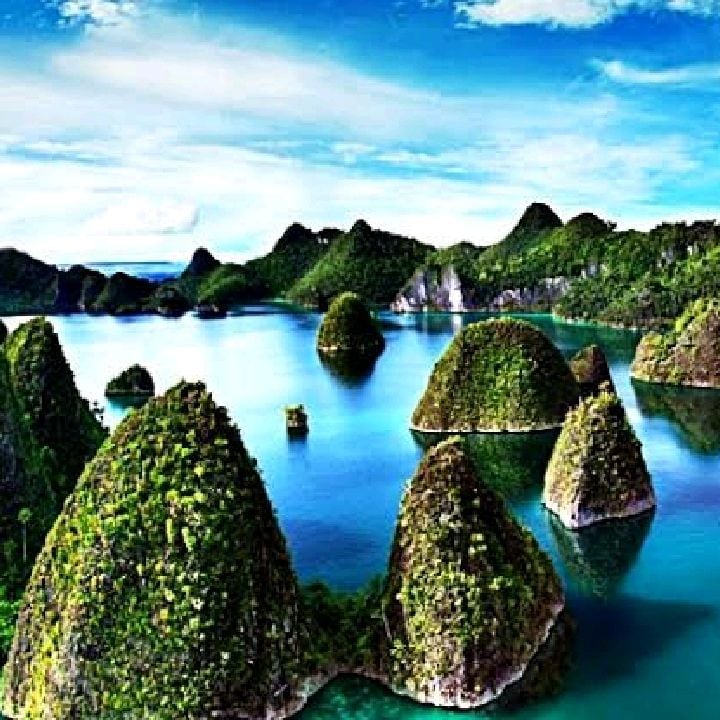Detail Gambar Pemandangan Wisata Indonesia Untuk Sampul Fb Nomer 26