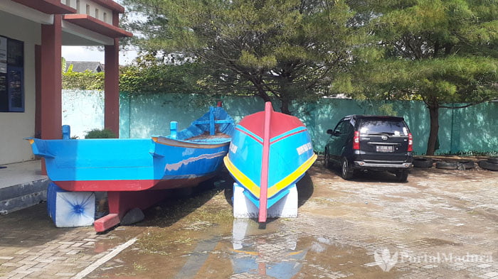 Detail Gambar Perahu Fiberglass Nelayan Nomer 14