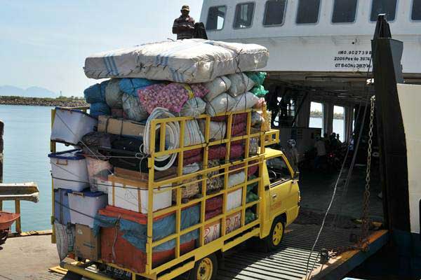 Detail Gambar Perdagangan Antar Pulau Nomer 28