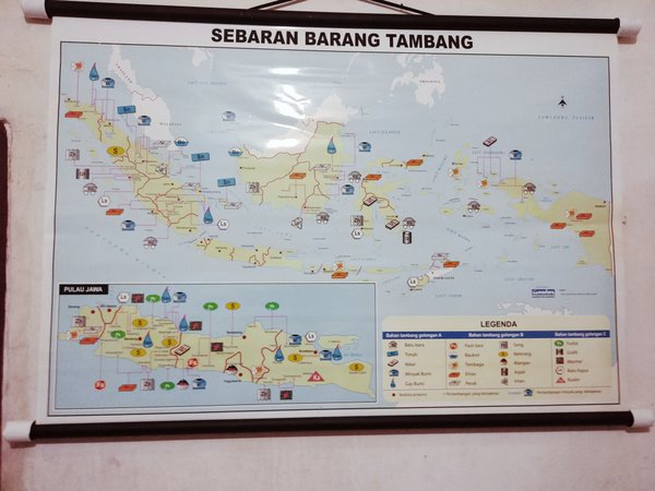 Detail Gambar Peta Persebaran Barang Tambang Di Indonesia Nomer 31