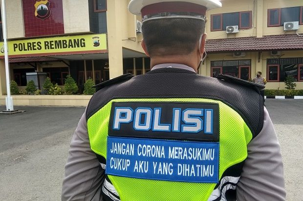 Detail Gambar Polisi Lucu Bahasa Jawa Nomer 26