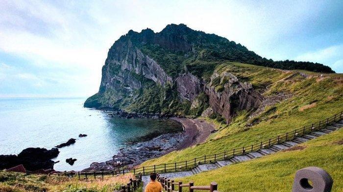 Gambar Pulau Jeju - KibrisPDR