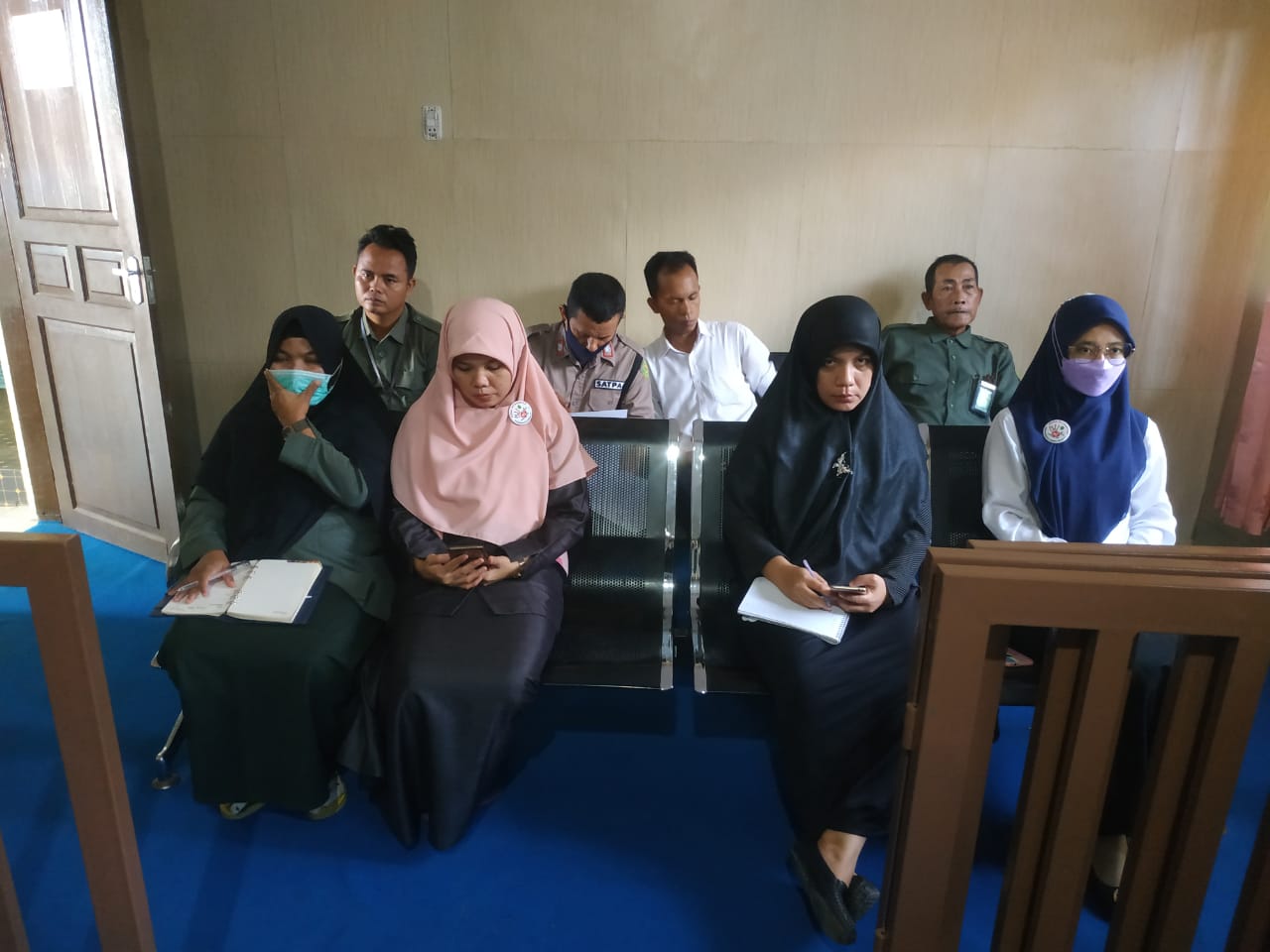 Detail Gambar Rapat Pertama Nomer 23