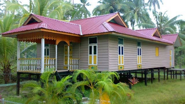 Detail Gambar Rumah Adat Kepulauan Riau Nomer 2