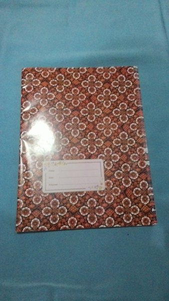 Detail Gambar Sampul Buku Batik Nomer 31