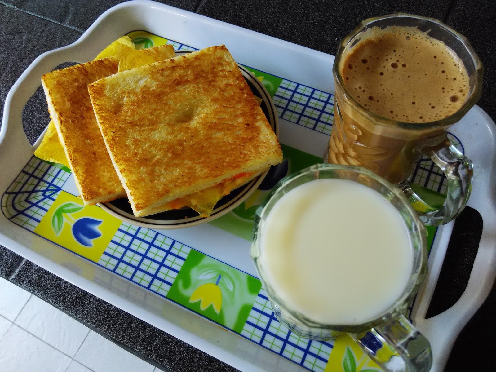 Detail Gambar Sarapan Roti Dan Susu Nomer 12